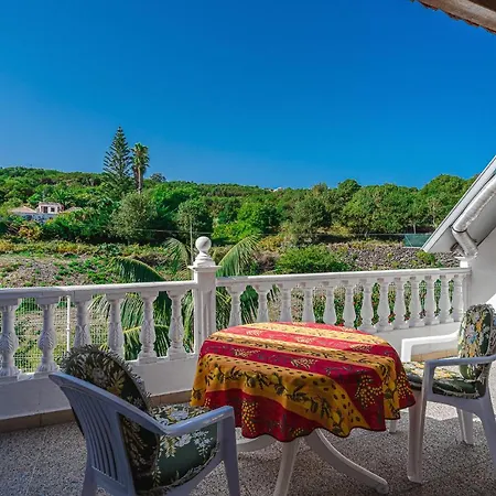 Villa Casa Laura 3 빌라 *